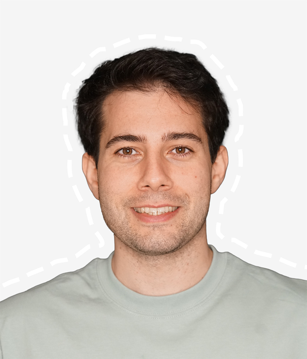 headshot picture Burak